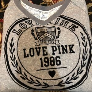 VICTORIAS SECRET PINK GREY CREW NECK!!